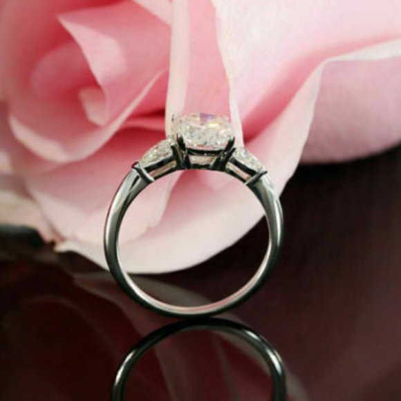 Certified Moissanite Jewelry 2.25 Ct Round Cut Diamond Ring Sterling Silver - Picture 7 of 8